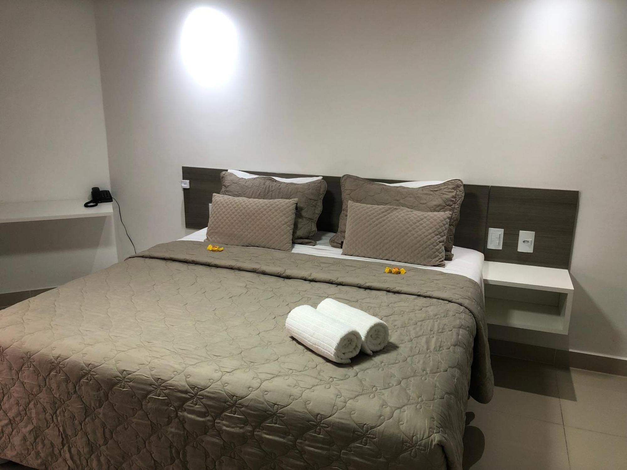 Gold Flat Cabo Branco *
