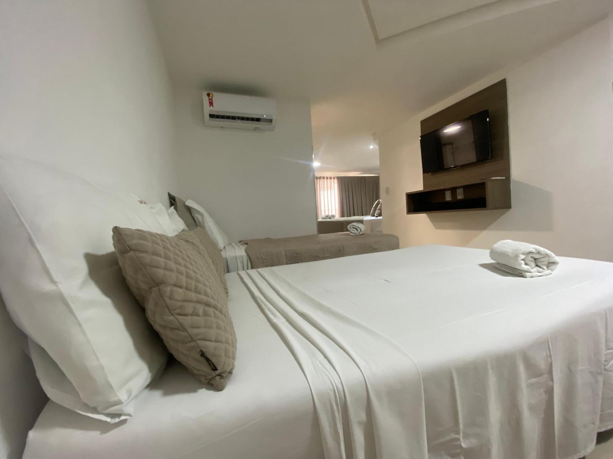 Gold Flat Cabo Branco